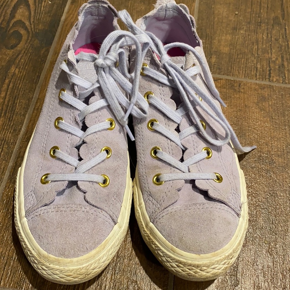 Lavender Suede Scallop Edge Converse